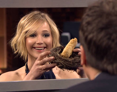 Jennifer Lawrence Eating Food